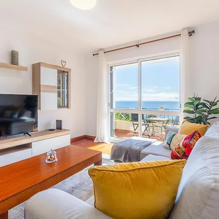 Atlantic Ocean View * Canico (Madeira)